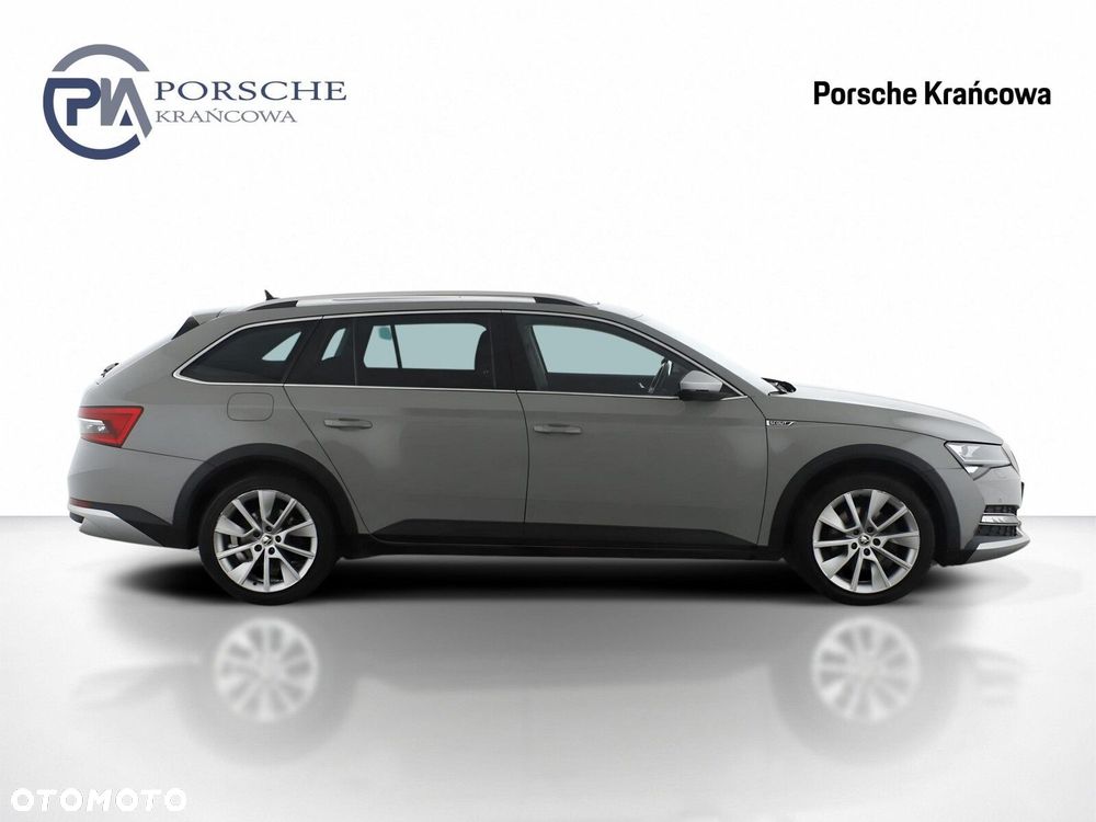 Skoda Superb 2.0 TDI SCR 4x4 Scout DSG - 6