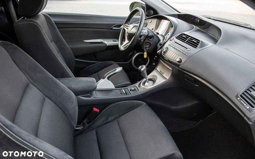 Honda Civic 2.2i-CTDi TypeS - 14