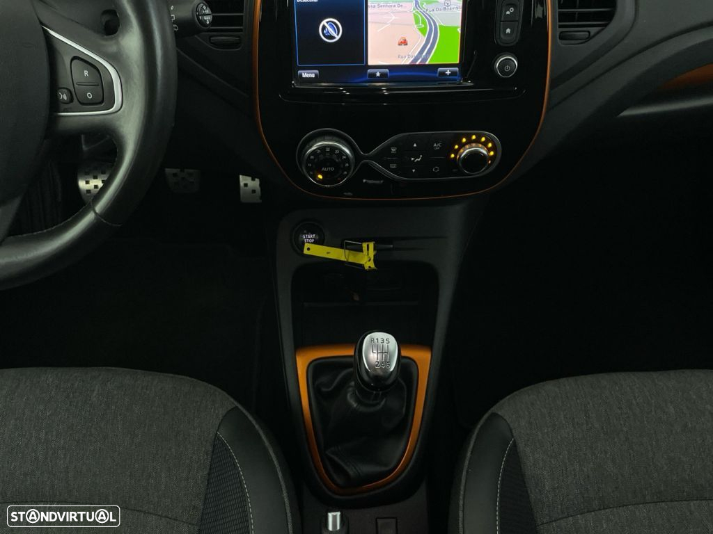 Renault Captur 1.5 dCi Exclusive - 16