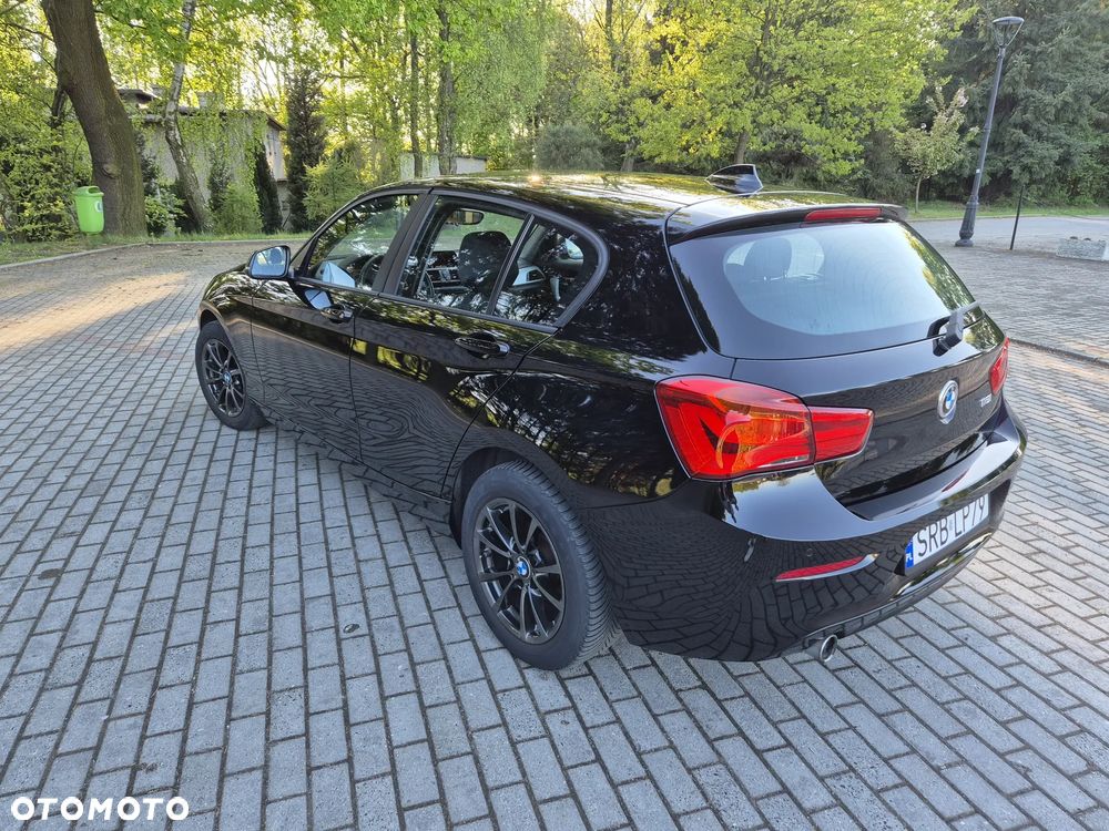 BMW Seria 1 116i - 5