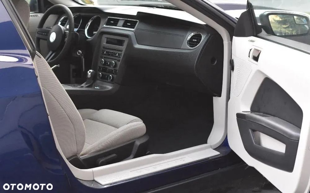 Ford Mustang 3.7 V6 - 17