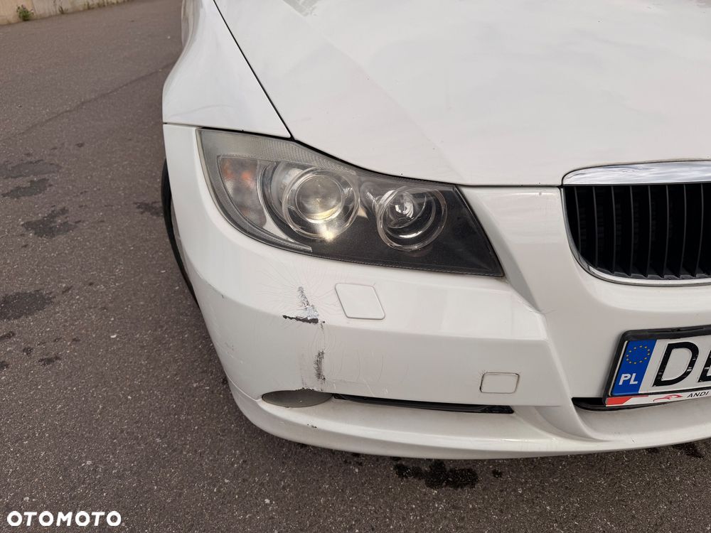 BMW Seria 3 318i - 10