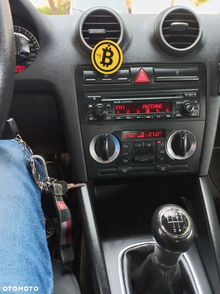Audi A3 1.9 TDI Ambiente - 6