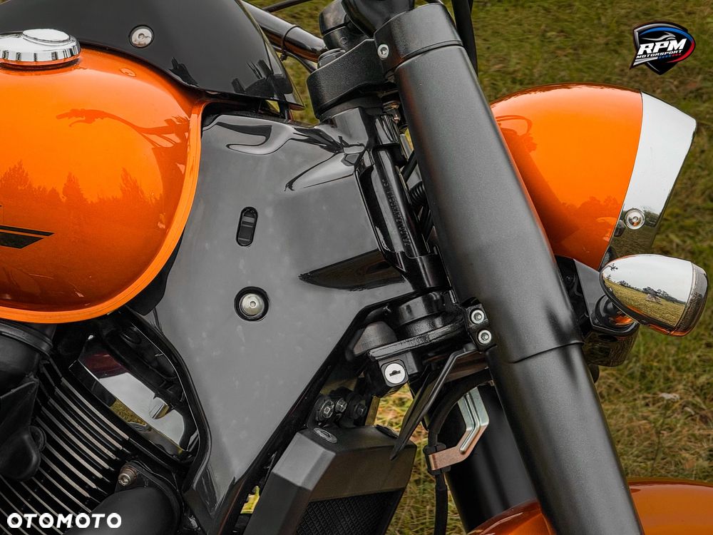 Suzuki Boulevard - 15