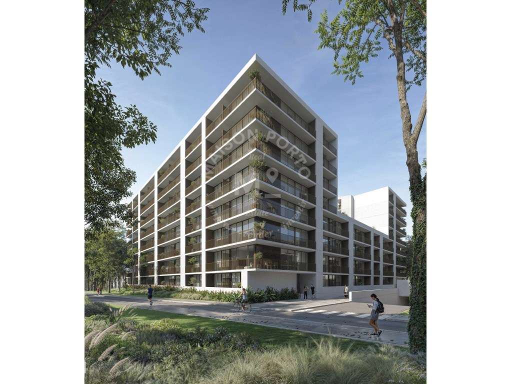 Apartamento T1 com Varanda e Lugar de Estacionamento, próximo a Ave... - Grande imagem: 2/18