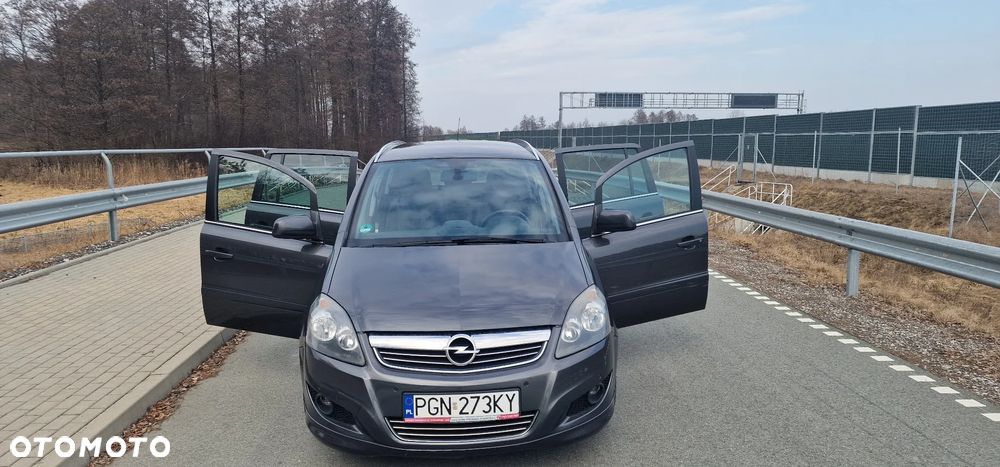 Opel Zafira 1.8 Sport - 3