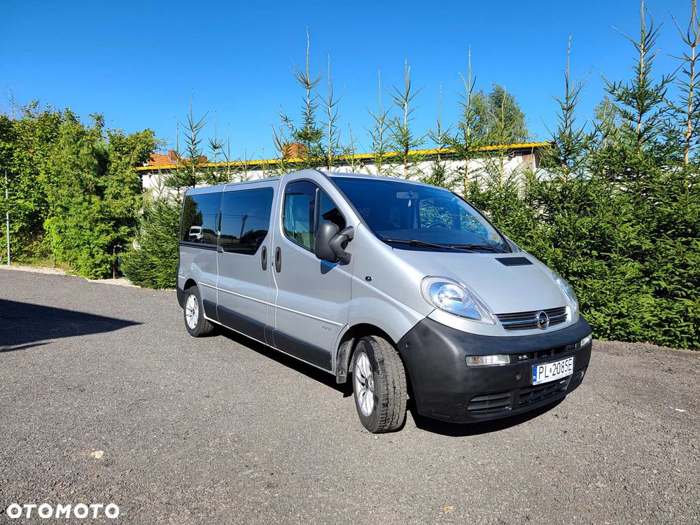 Opel Vivaro - 2