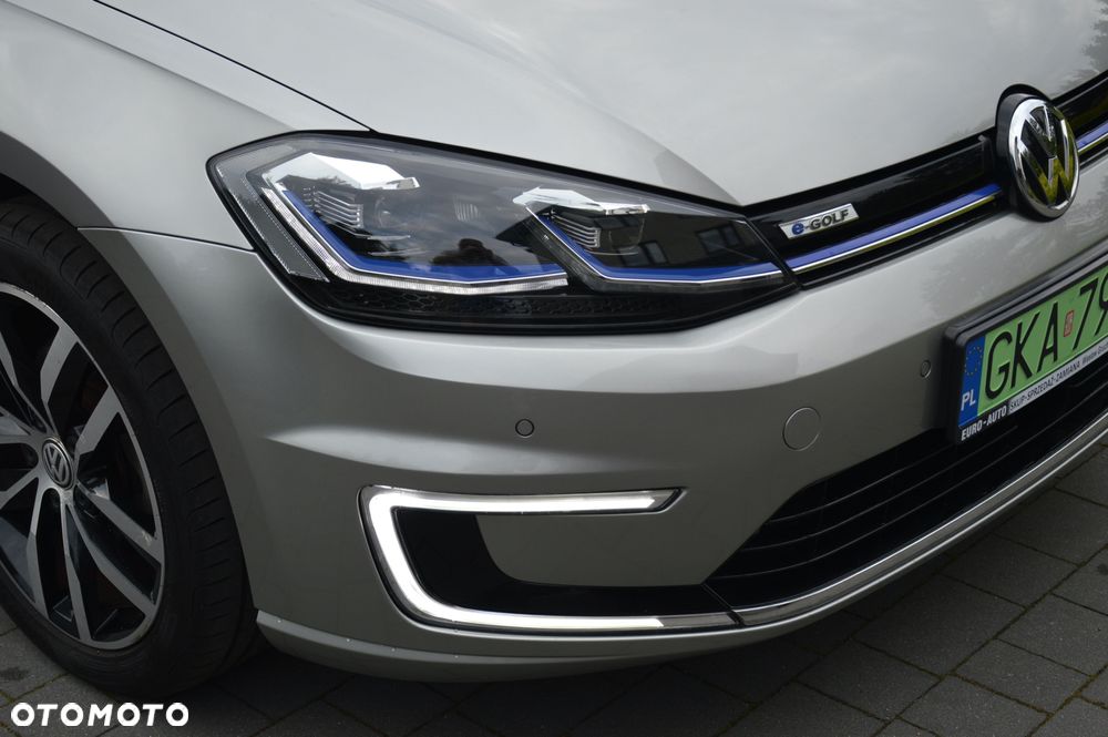 Volkswagen Golf - 14