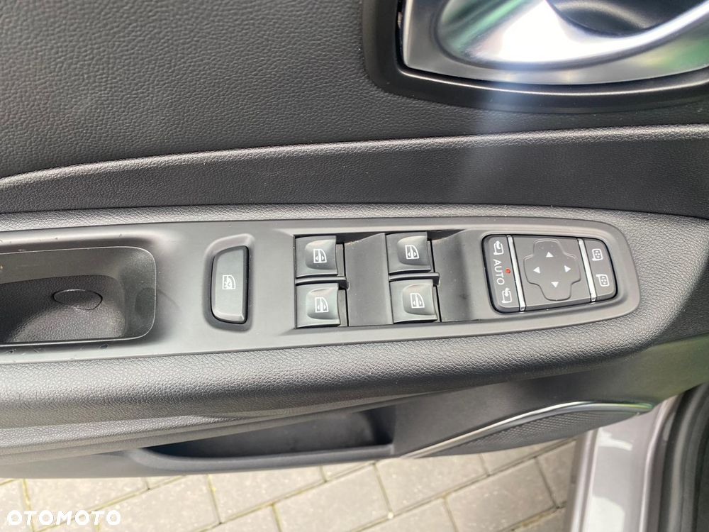 Renault Captur 1.5 dCi Energy Intens - 12