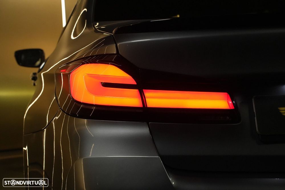 BMW 520 e Pack M - 17