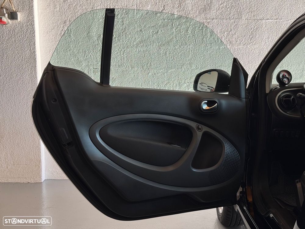 Smart ForTwo Coupé EQ - 18