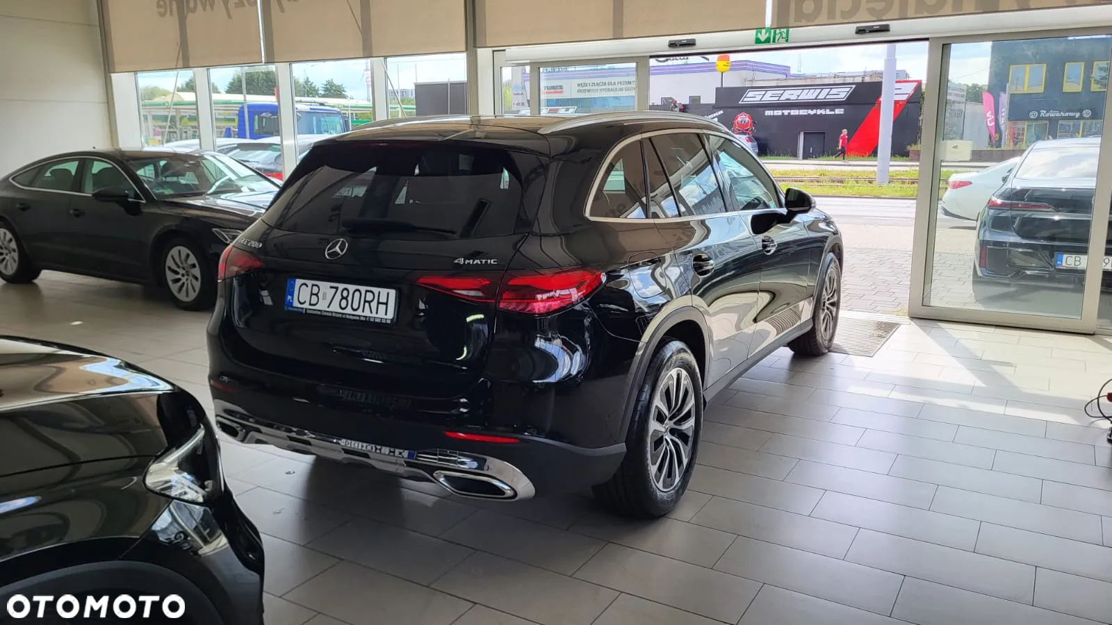 Mercedes-Benz GLC ver-200-4--matic - 4