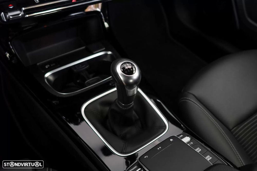 Mercedes-Benz A 160 Style - 11