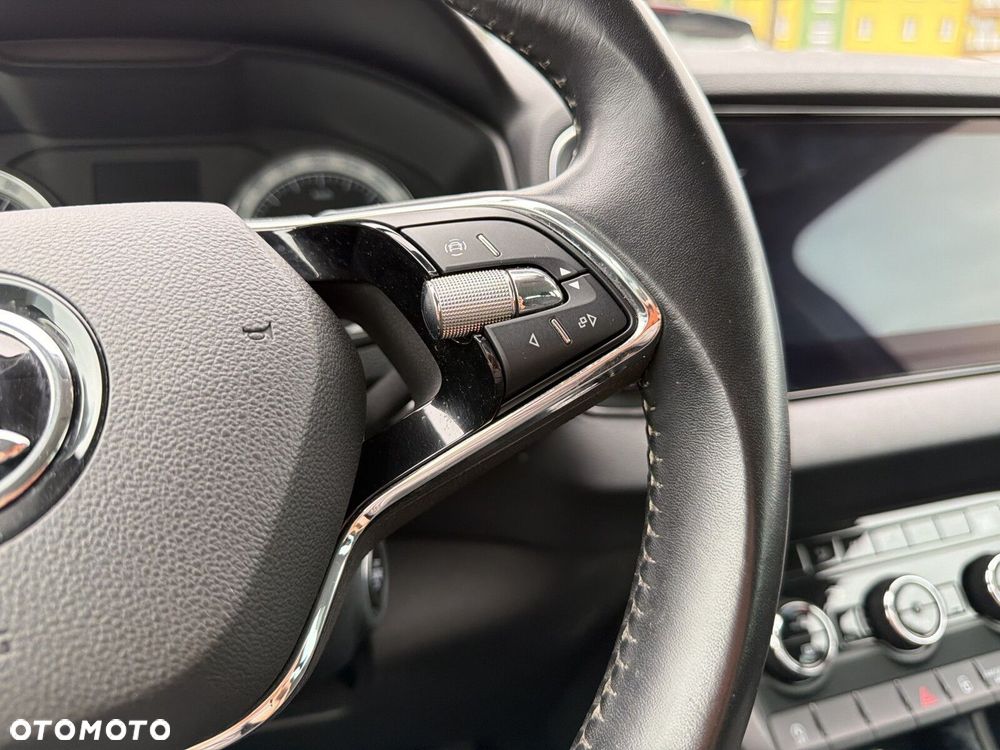 Skoda Karoq 1.5 TSI ACT Ambition DSG - 25