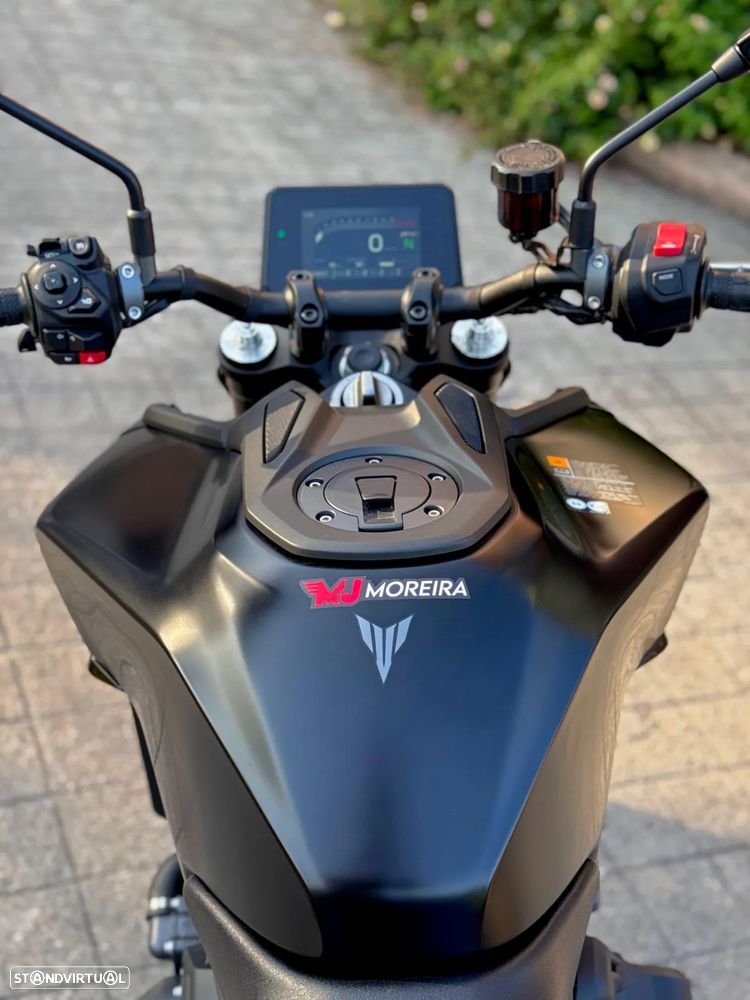 Yamaha MT-09 Y-AMT - 8