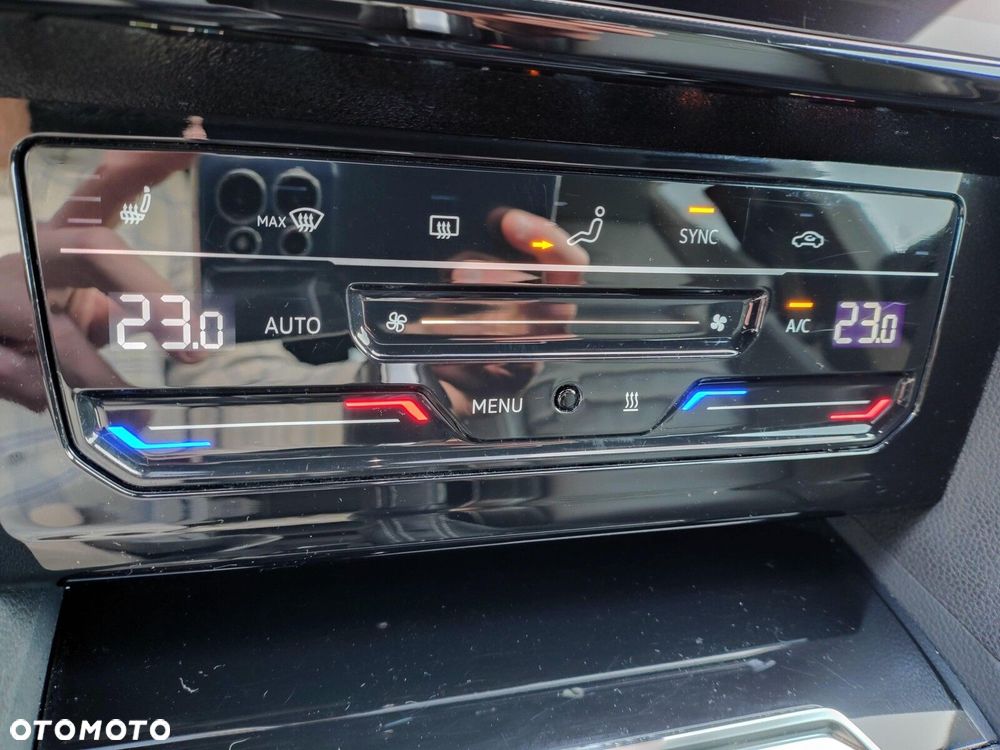Volkswagen Arteon Shooting Brake 2.0 TDI 4Motion R-Line DSG - 21