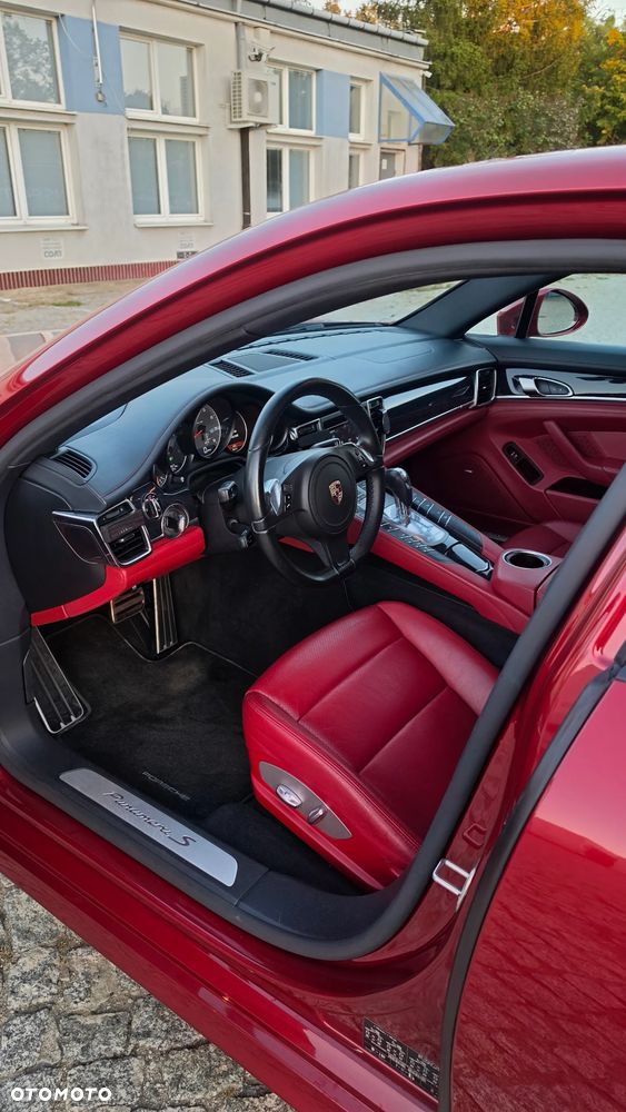 Porsche Panamera - 9