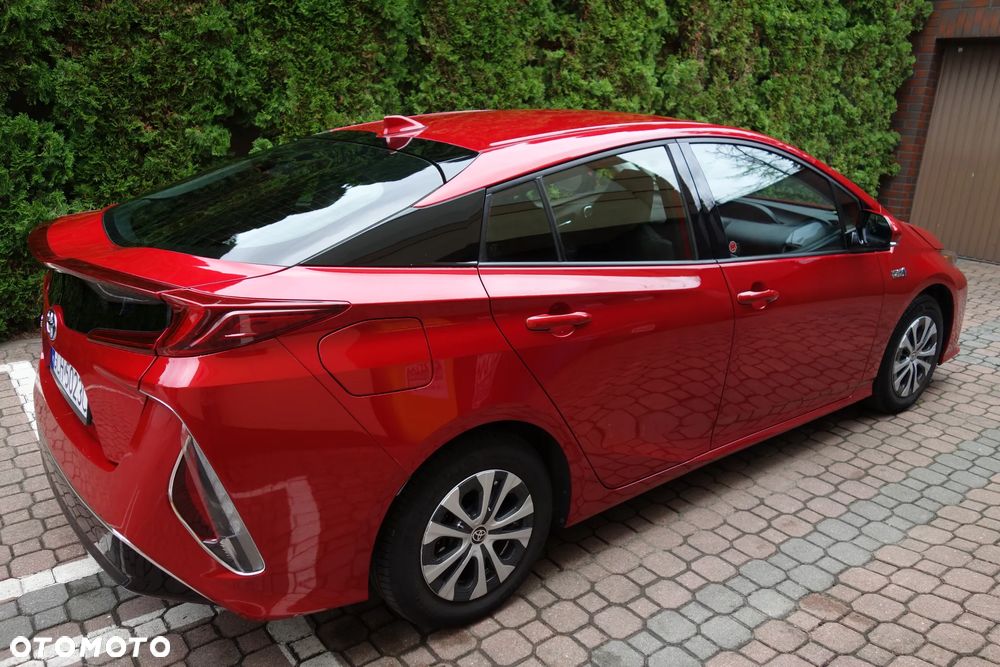 Toyota Prius 1.8 Hybrid Executive - 8