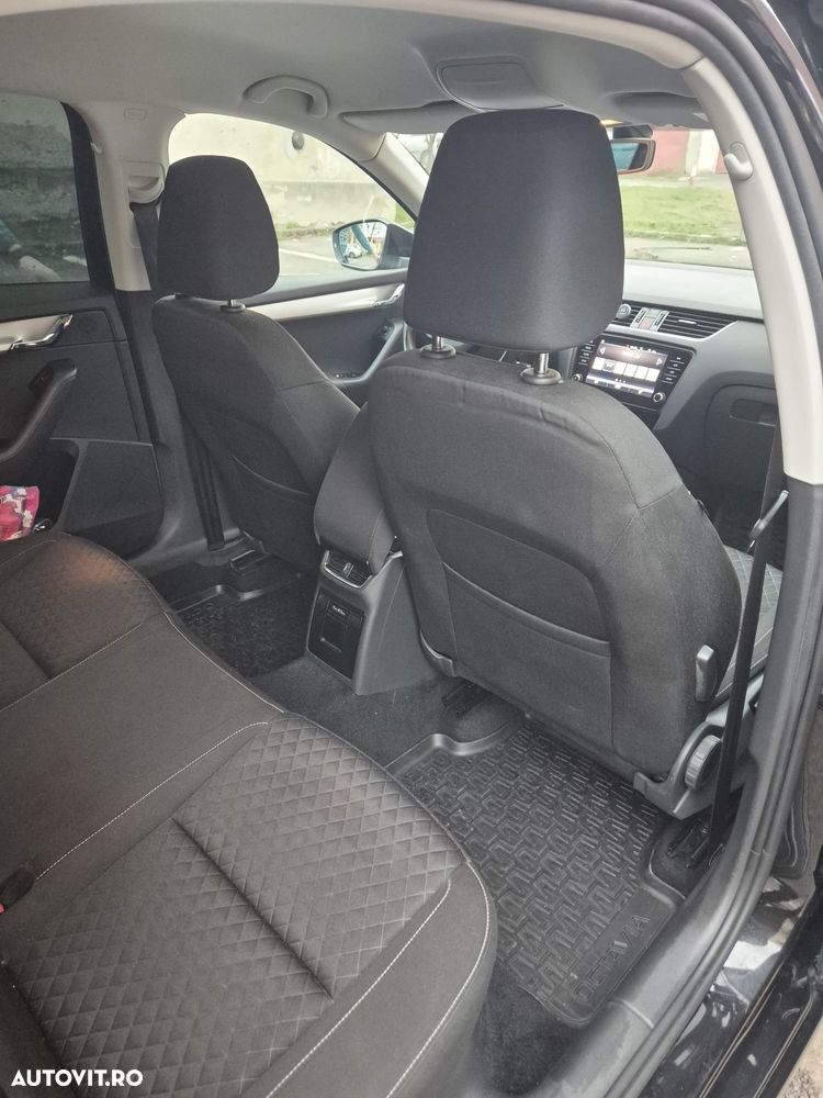 Skoda Octavia 2.0 TDI DSG Ambition - 7
