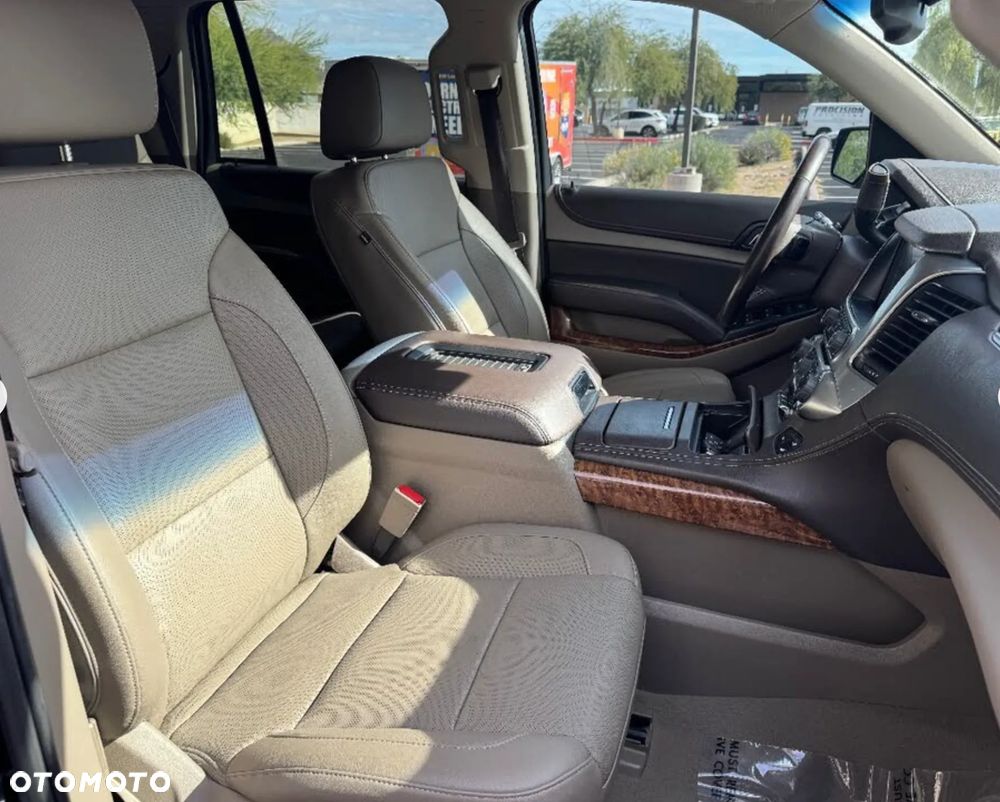 Chevrolet Tahoe - 21