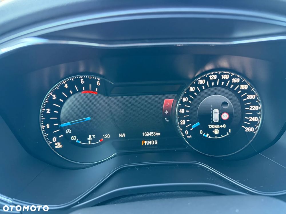 Ford Mondeo 2.0 TDCi Titanium PowerShift - 25