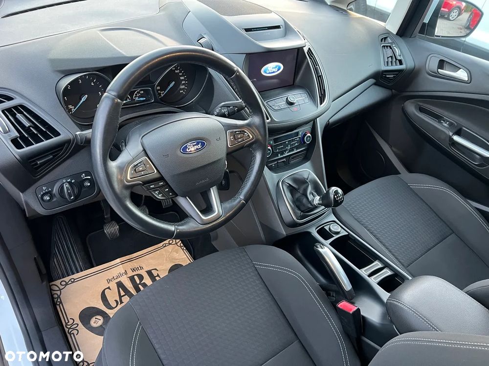 Ford C-MAX - 13