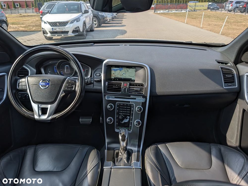 Volvo XC 60 D4 Geartronic RDesign - 23