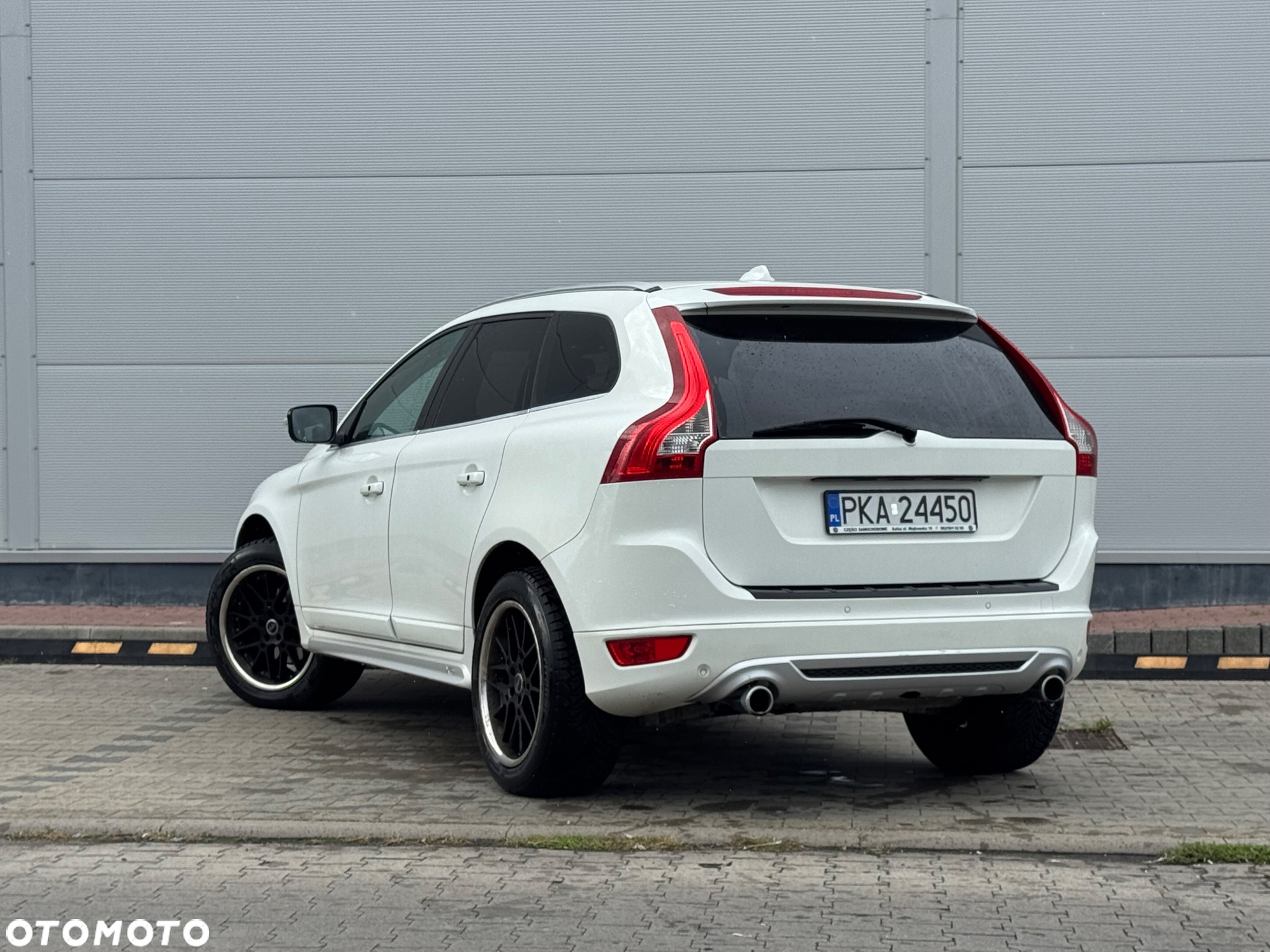 Volvo XC 60 D4 AWD Geartronic RDesign - 3