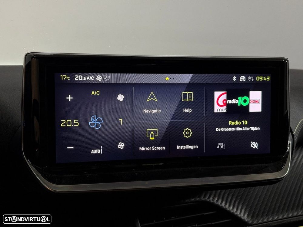 Peugeot 208 1.2 Hybrid GT e-DCS6 - 22