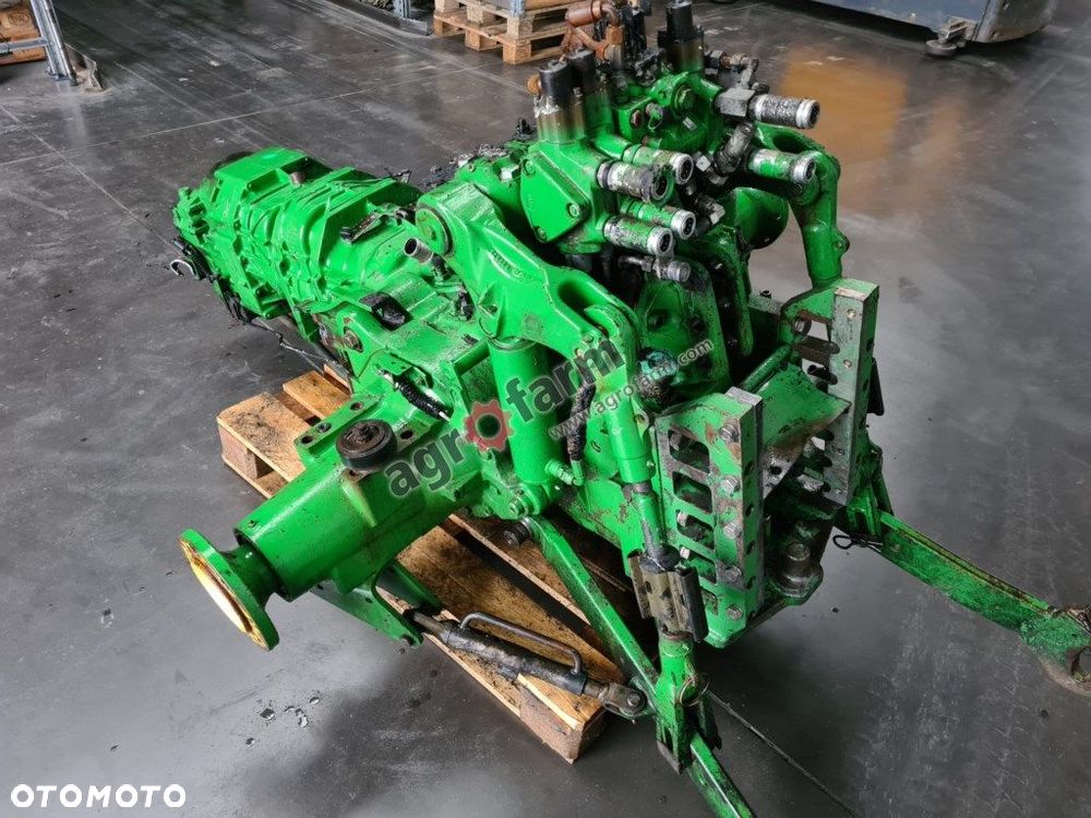 Skrzynia biegów, most tylny John Deere 6320 - 2