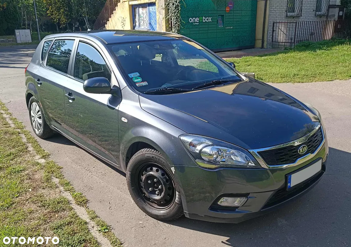 Kia Ceed - 2