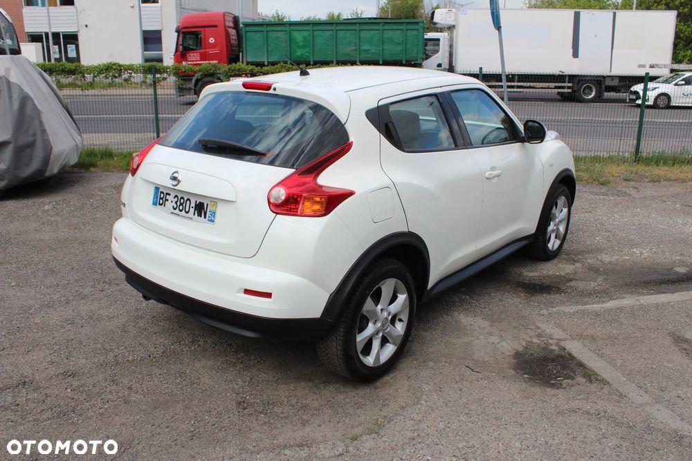 Nissan Juke 1.6 Start/Stop Tekna - 4