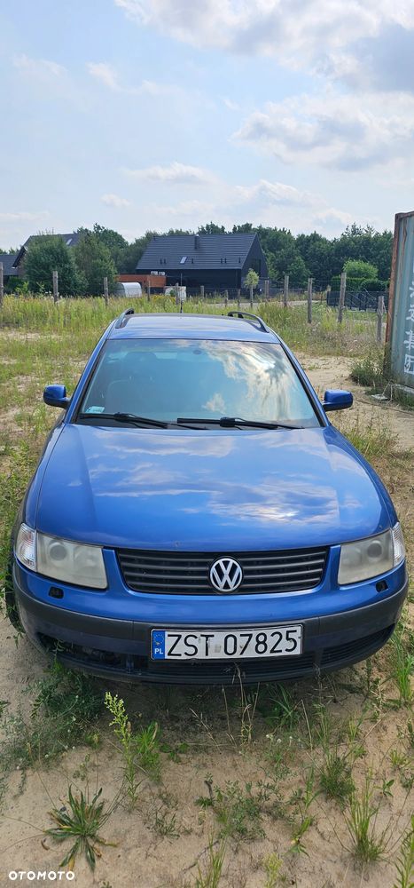 Volkswagen Passat 1.8T - 4