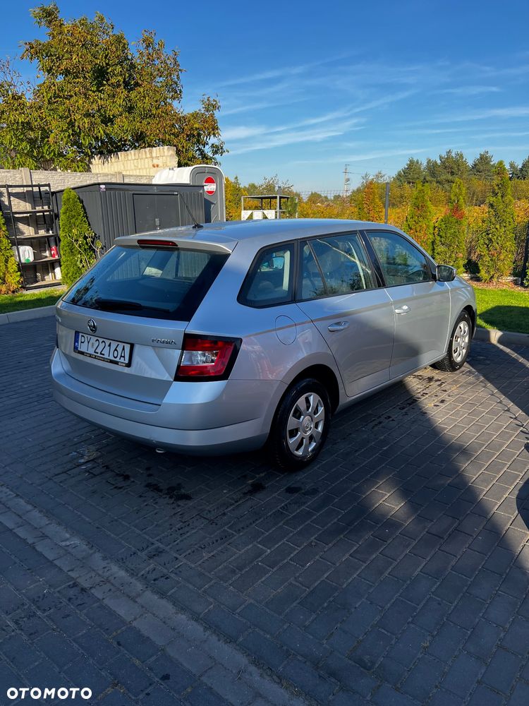 Skoda Fabia - 8