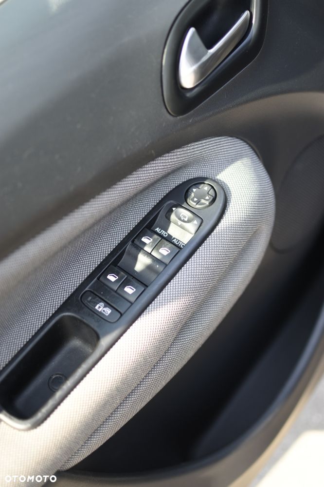 Citroën C3 Picasso HDi 90 FAP Exclusive - 22