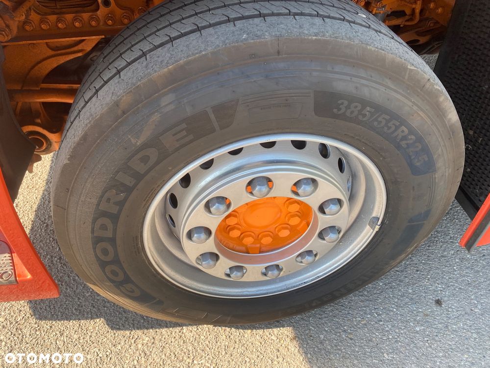 Mercedes-Benz ACTROS 2551 - 28