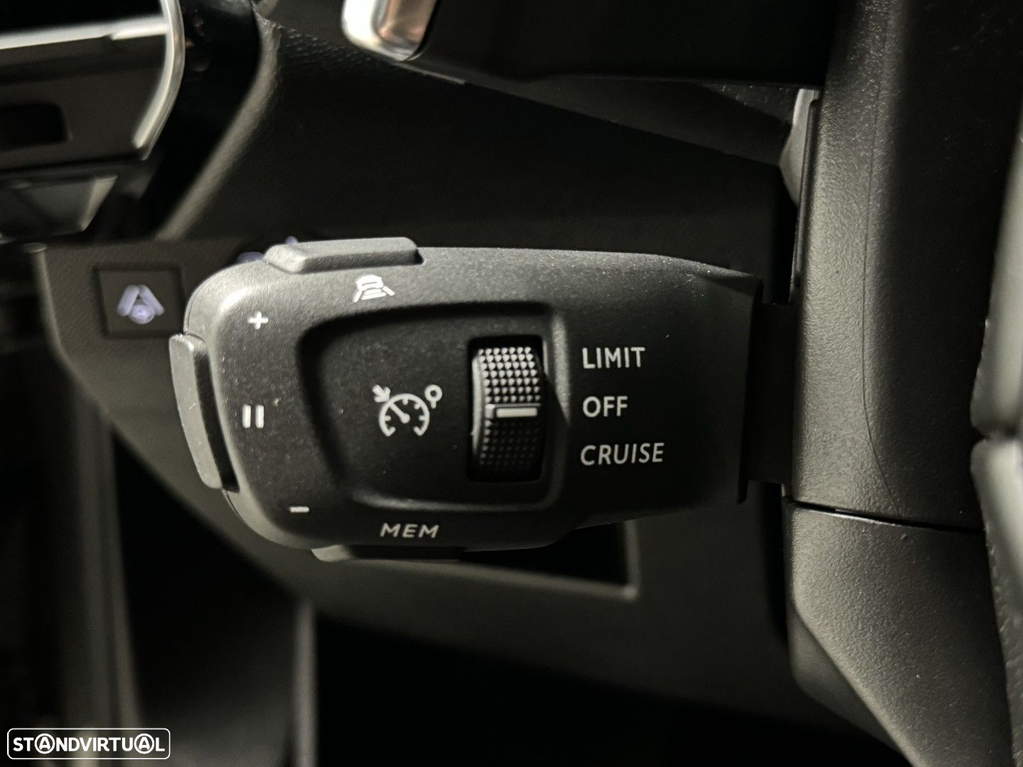 DS DS7 Crossback 2.0 BlueHDi So Chic EAT8 - 12