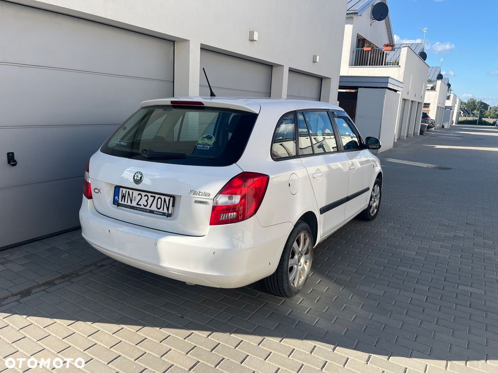 Skoda Fabia 1.6 TDI DPF Ambition - 4