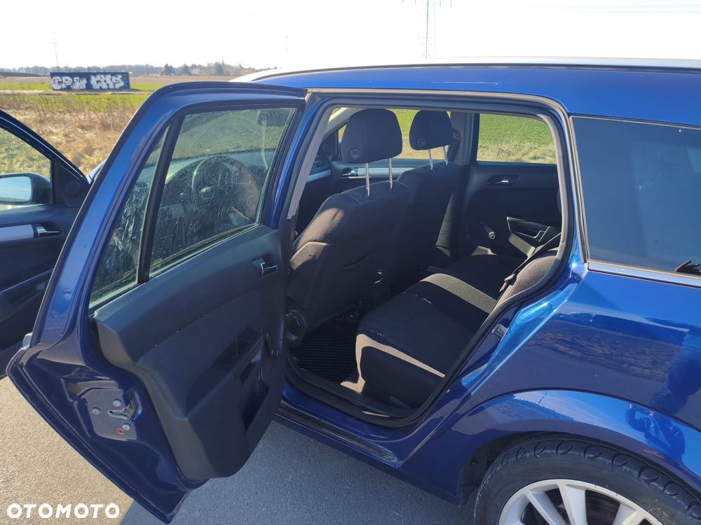 Opel Astra 1.8 Sport - 12