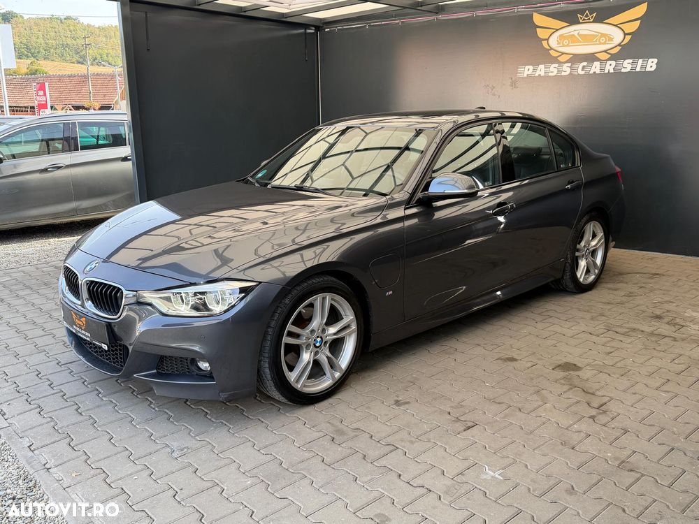 BMW Seria 3 330e iPerformance M Sport - 8