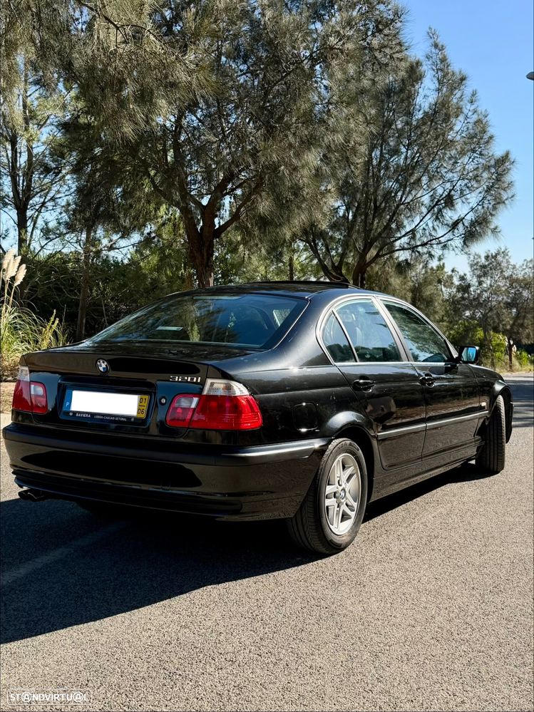 BMW 320 i - 7
