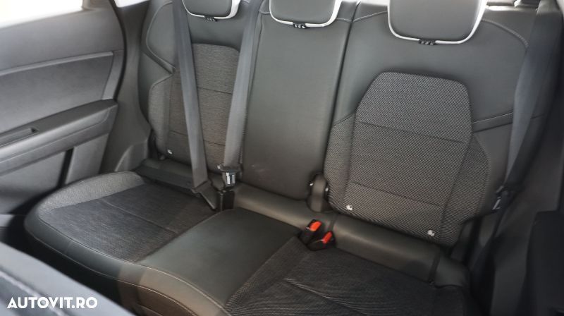 Renault Captur E-Tech Plug-In-Hybrid Intens - 13