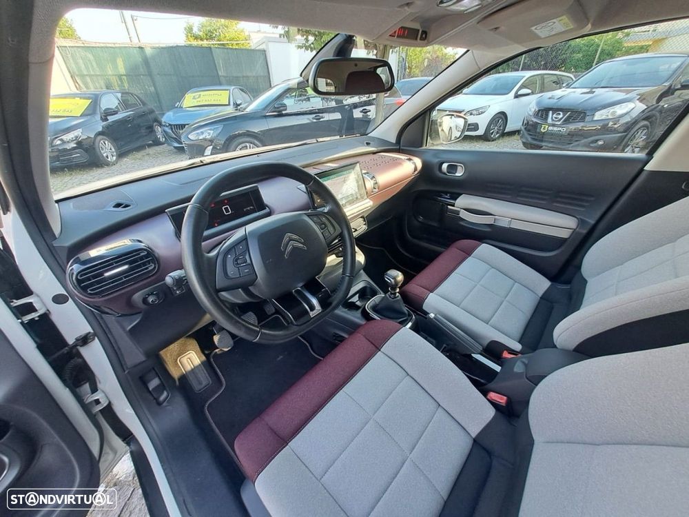 Citroën C4 Cactus 1.2 PureTech Shine - 11