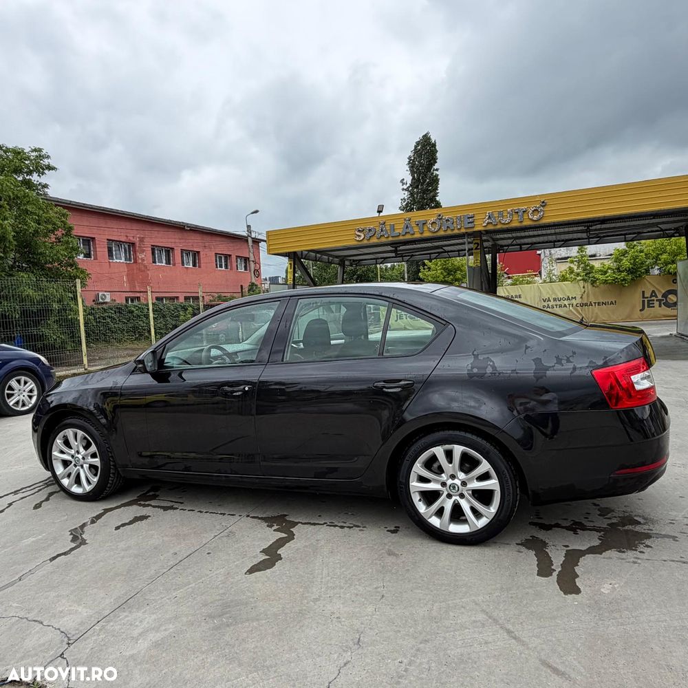 Skoda Octavia 1.6 TDI Style - 1