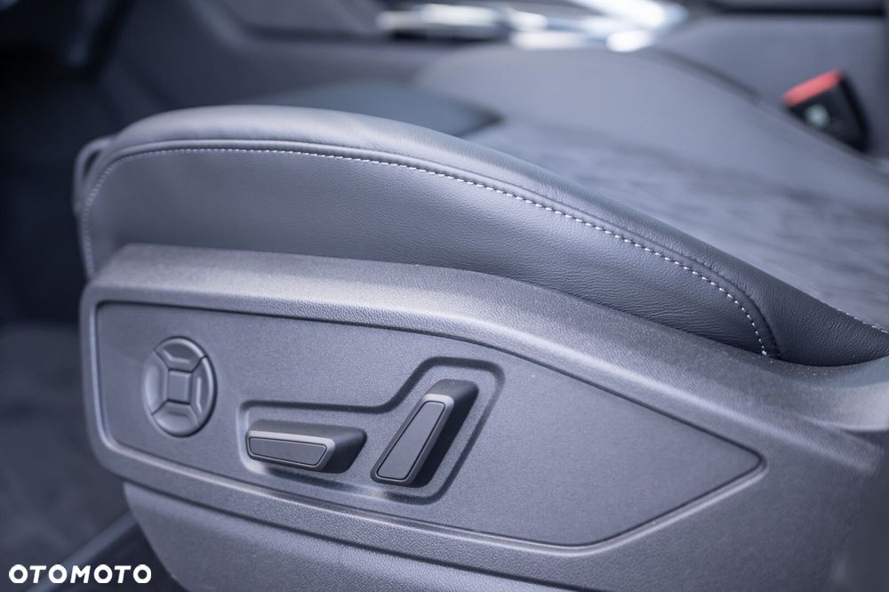 Audi Q5 Sportback - 15