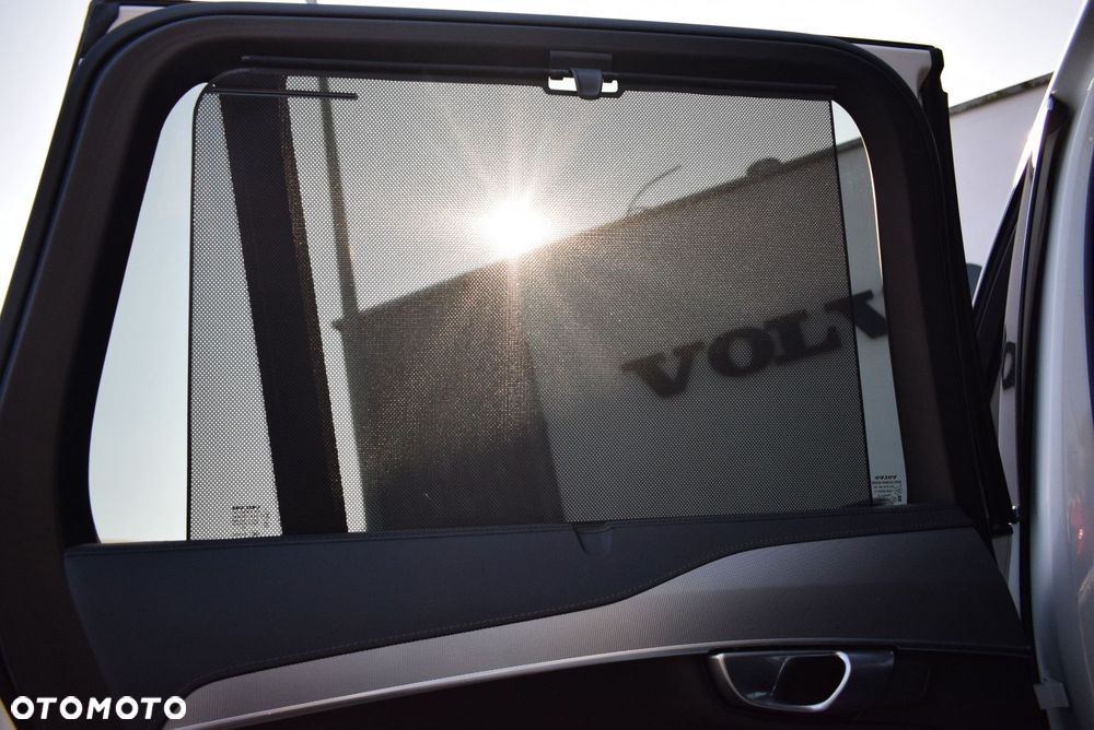 Volvo XC 90 - 19