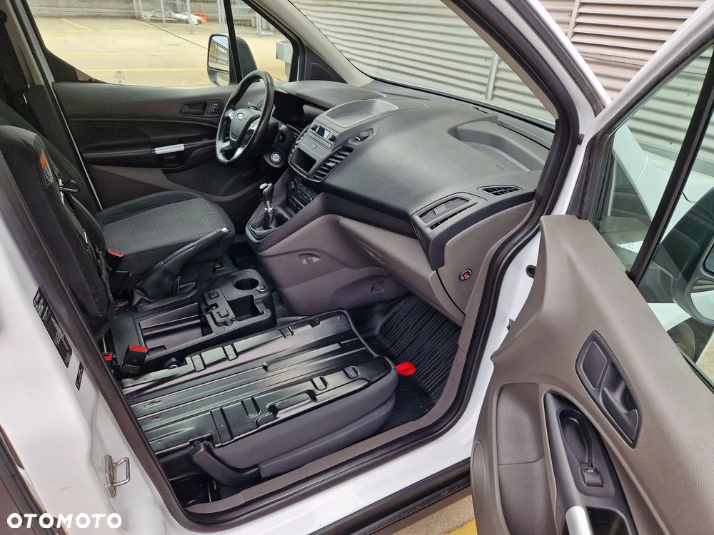 Ford TRANSIT CONNECT - 24