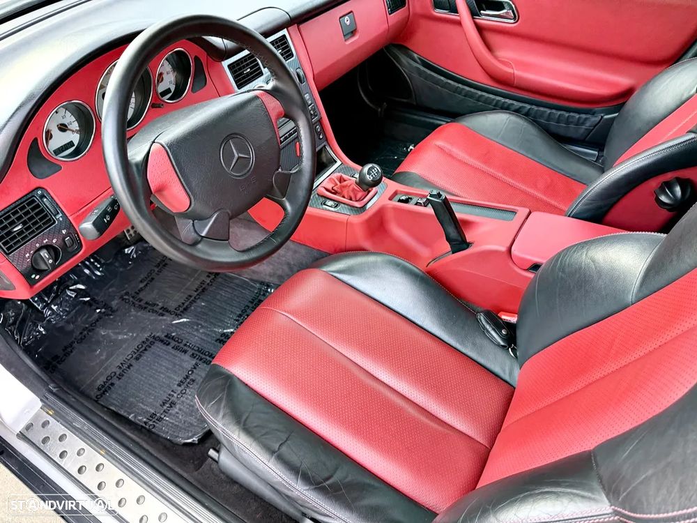 Mercedes-Benz SLK 200 Standard - 13