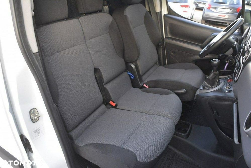 Peugeot Partner - 13