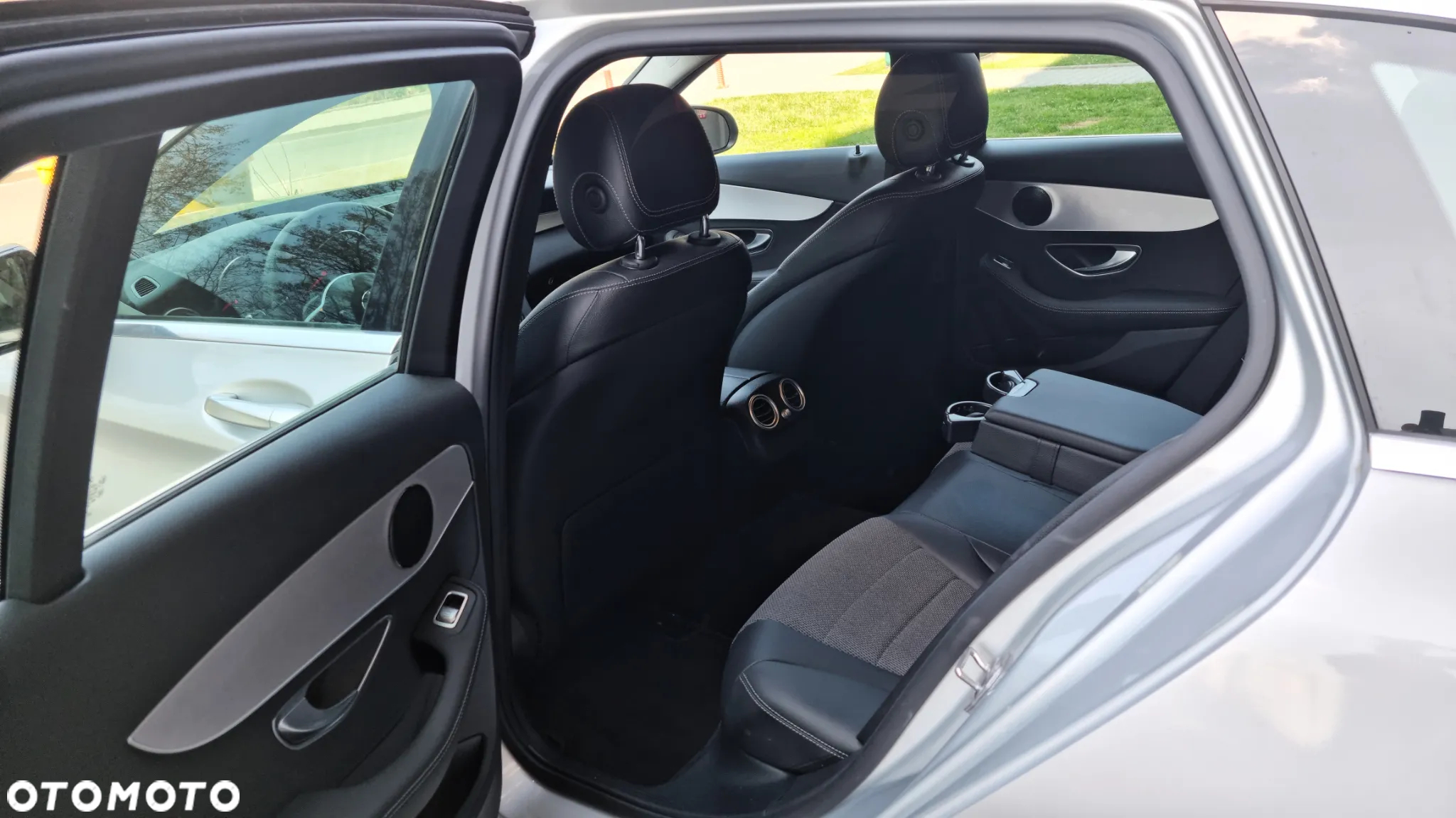 Mercedes-Benz Klasa C 300 de T 9G-TRONIC Avantgarde - 36